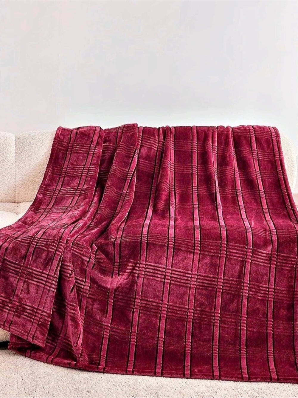 Burgundy Super Soft Flannel Throw Blanket 50x60in.